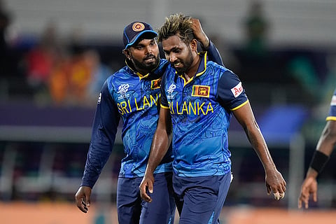 Nuwan Thushara dismisses Rishad Hossain